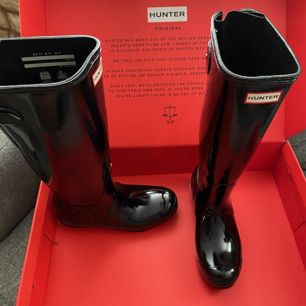 Original Hunter boots size 8